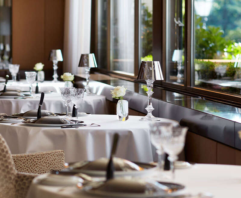 Comment Anne-Sophie Pic transforme-t-elle Dubaï avec des saveurs locales et une touche humaine ?