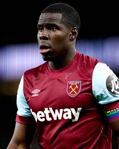 découvrez les derniers détails sur le transfert de kurt zouma vers les émirats. suivez les actualités, les réactions et les implications de ce transfert majeur dans le monde du football.
