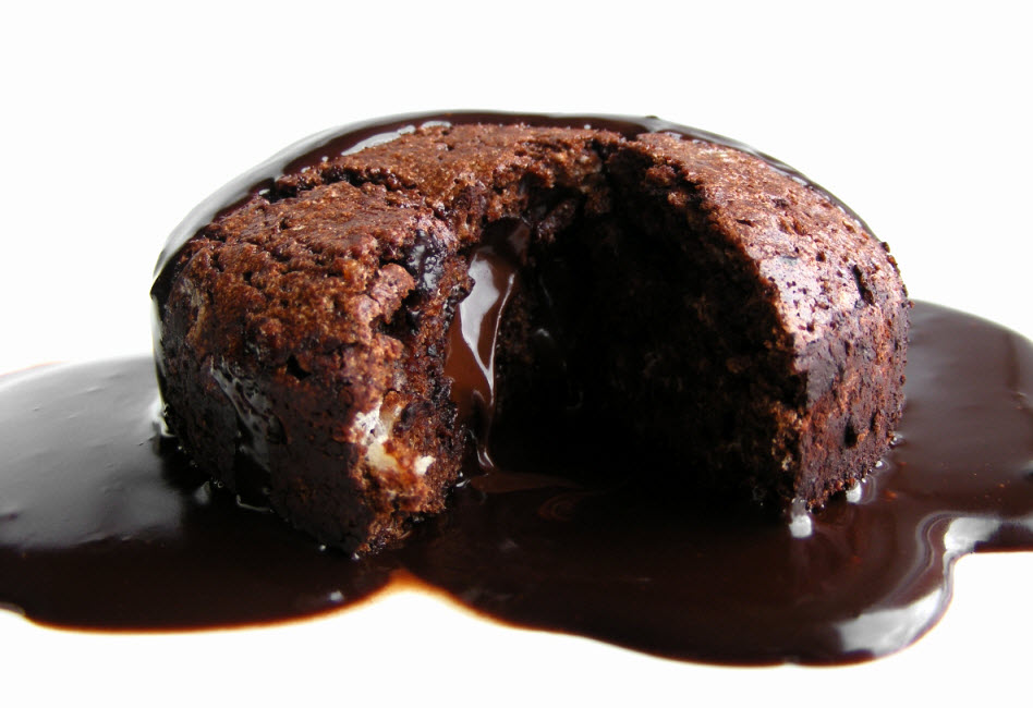 découvrez la délicieuse expérience du chocolat fondant, une douceur irrésistible qui ravira vos papilles. que ce soit en dessert, en pâtisserie ou simplement pour un moment de plaisir, le chocolat fondant vous invite à plonger dans un monde de saveurs riches et savoureuses.