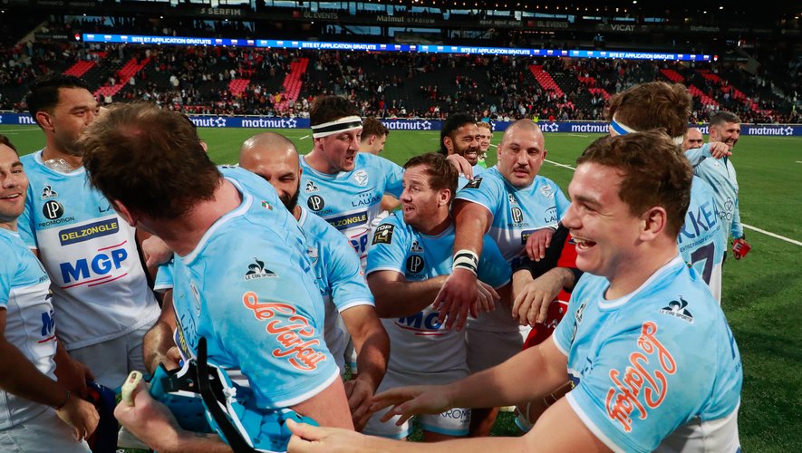 découvrez les horaires et les chaînes pour suivre les quarts de finale des bleus à dubaï. ne manquez aucune minute de l'action, restez informé sur les diffusions et préparez-vous à encourager votre équipe favorite avec toutes les informations nécessaires.