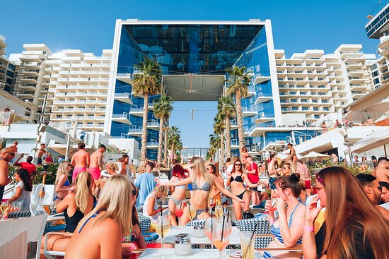 Dubaï : Quels Secrets Cachés Alimentent ses Ambitions Démesurées ?