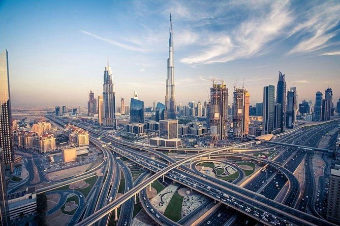 découvrez comment dubaï en 2021 a redéfini le concept de voyage hybride, alliant luxe et innovation. explorez les nouvelles tendances qui transforment l'expérience touristique tout en intégrant des éléments de durabilité et de technologie.