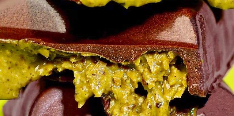 découvrez l'univers délicieux du chocolat à dubaï, où la tradition culinaire rencontre l'innovation. explorez des boutiques artisanales et des créations gastronomiques uniques qui feront fondre vos papilles. plongez dans une expérience sensorielle inoubliable au cœur de la ville.