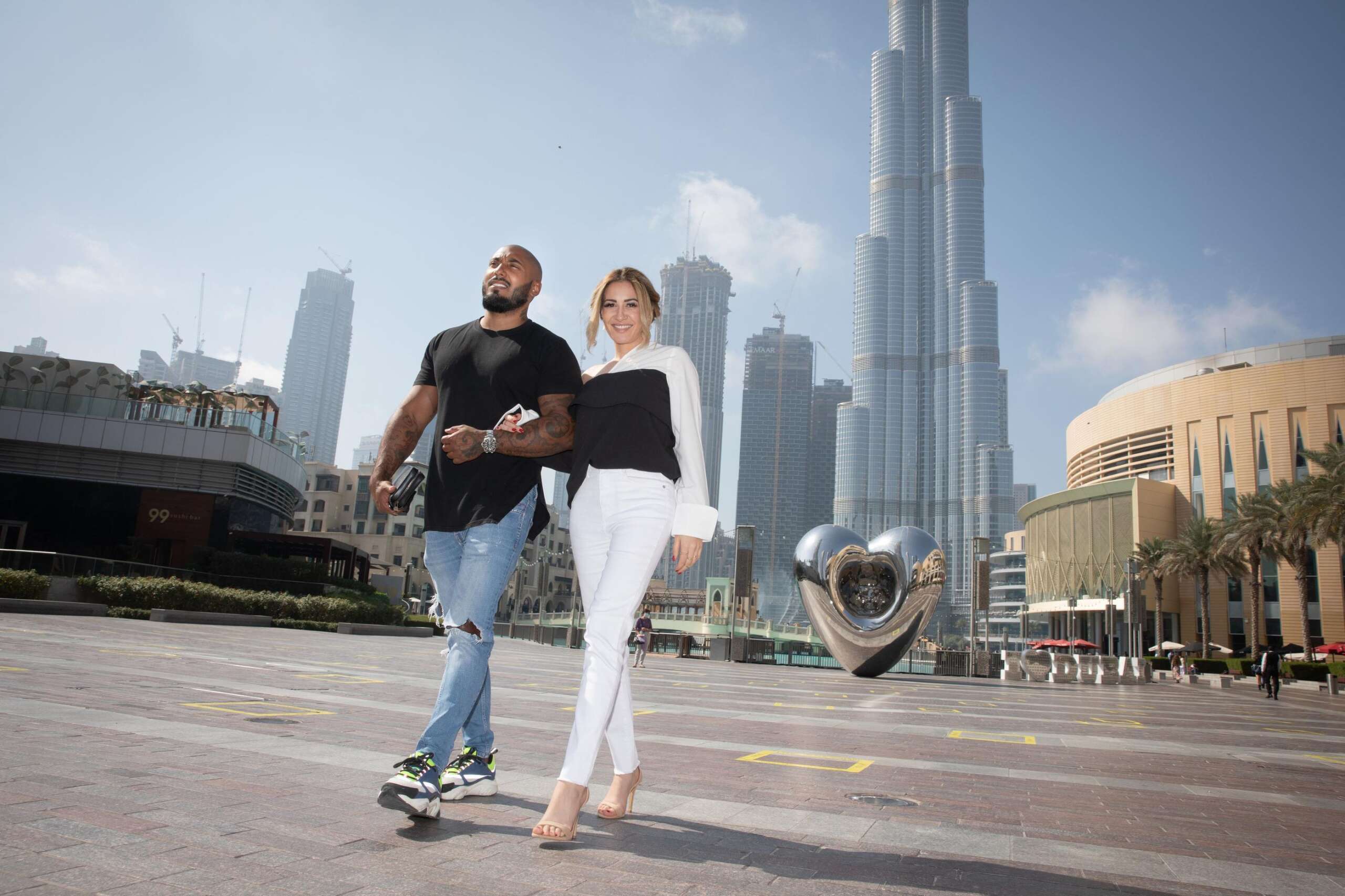 découvrez les coulisses du scandale booba à dubaï durant le nouvel an, un événement qui a défrayé la chronique. plongée dans les rebondissements et réactions autour de cette polémique qui a secoué la scène musicale française.