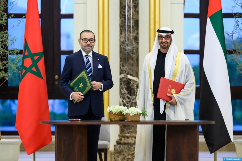 découvrez les détails palpitants de la visite surprise du roi mohammed vi à dubaï. plongez dans les coulisses de cet événement marquant et explorez les implications diplomatiques et économiques de cette rencontre inattendue.